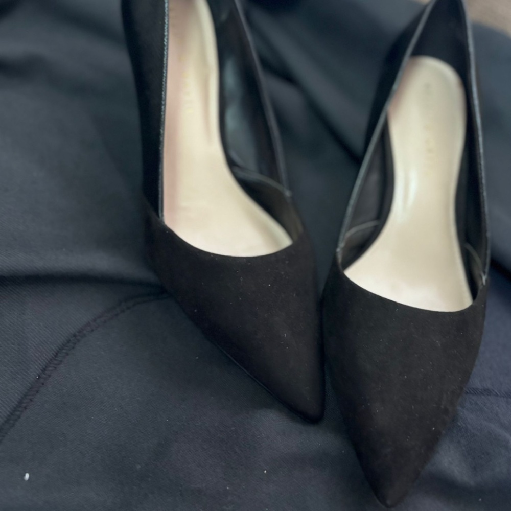 Pointy heels by Kelly & Katie